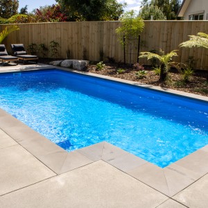 Bluestone Drop Face Coping Pool