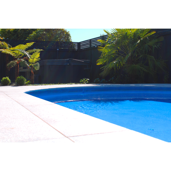 Granite Dropface Internal Corner Coping Paver - Flamed 480 x 480mm White